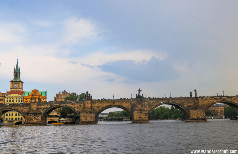 charles bridge boat trip prague