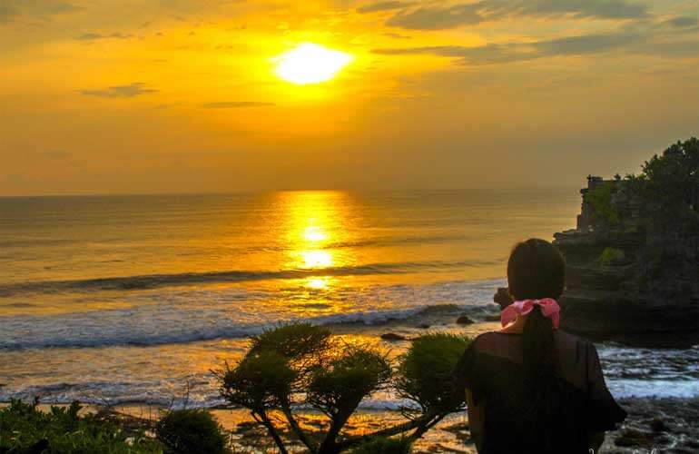 Sunset at Tanah Lot 