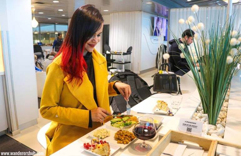 Finnair airline lounge review