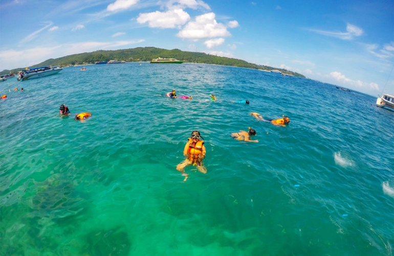 Phi Phi Island tour Phuket