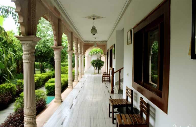 Bharatpur Sunbird hotel lobby