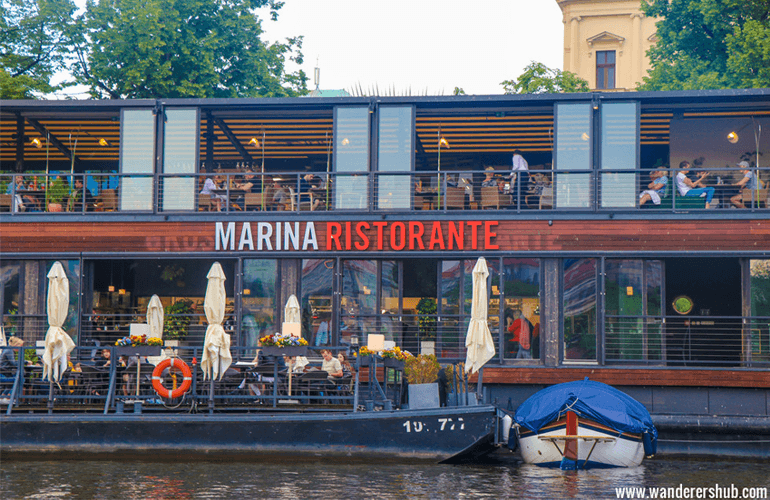 boat tour Prague