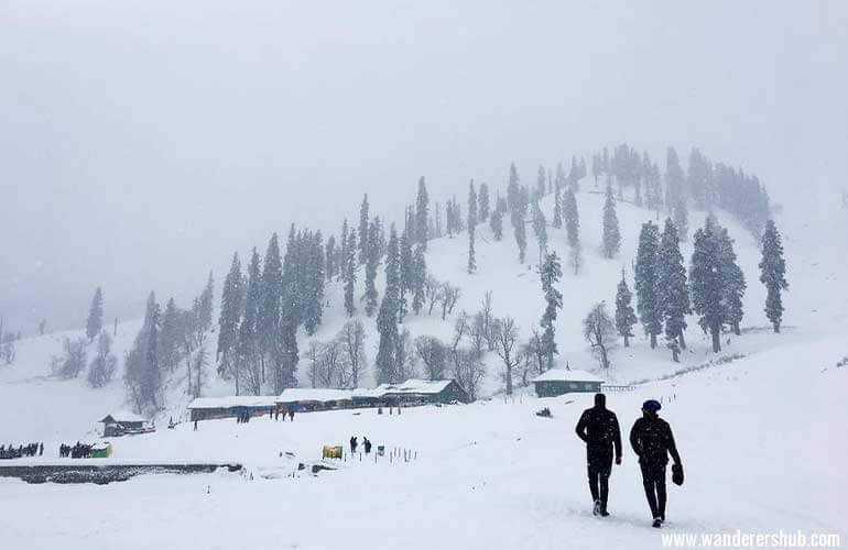 Gulmarg beauty- Kashmir tourist places